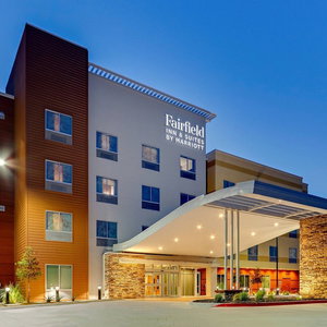 Hotel Fairfield Inn & Suites Dallas Love Field cazare Dallas