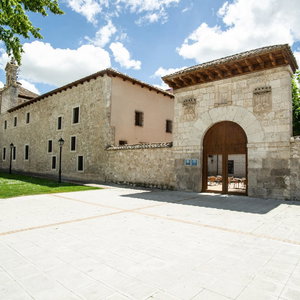 Hotel Azz Peñafiel Las Claras Hotel & Spa cazare Penafiel