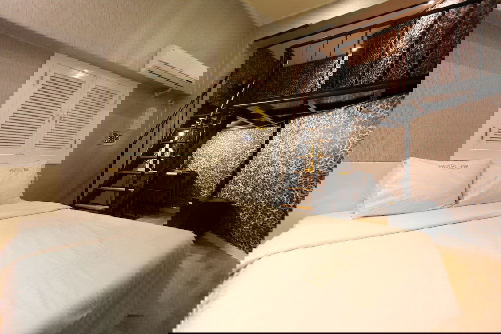 Hotel Seoul National University Station Zip