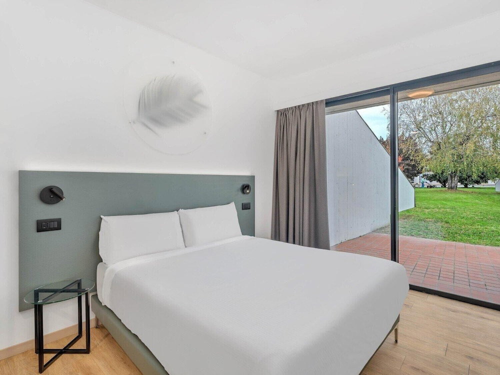 Hotel B&B Hotel Alba