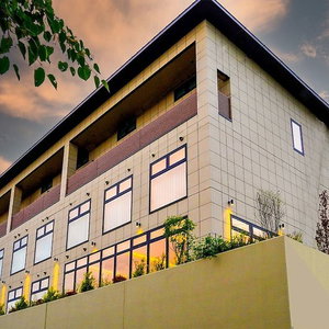 Hotel Winery Hotel & Condominium Hitohana cazare Furano