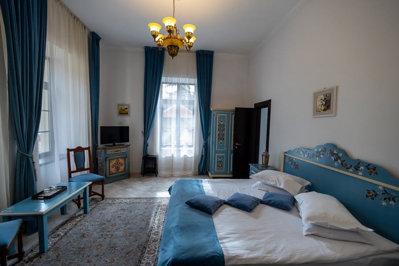 Hotel Regal 1880 - Boutique Hotel In Parcul Central Sinaia
