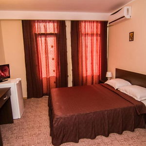 Hotel Vila Km 0 Neptun cazare Neptun