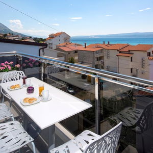 Hotel The Seasons Residence cazare Omis