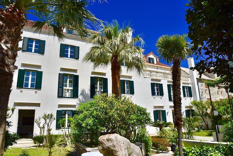 Hotel Villa Giardino Heritage Boutique Hotel Bol