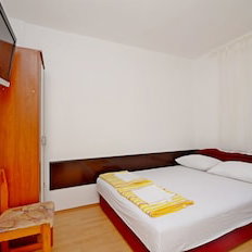 Hotel Apartments Josko cazare Gradac