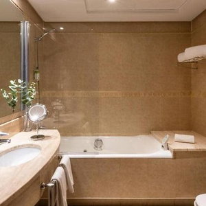 Hotel Innside San Sebastián Orly cazare San Sebastian