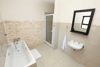 Hotel Hillside Executive Accommodation