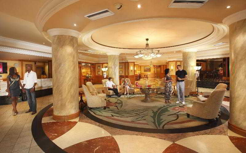 Hotel Avani Windhoek Hotel & Casino