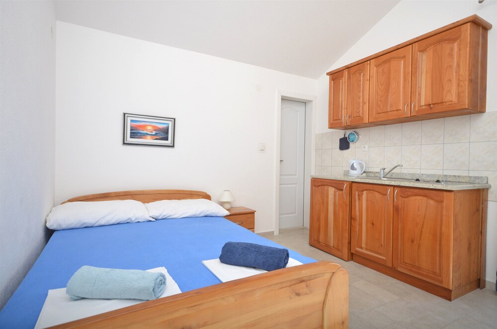 Hotel Apartments Mara