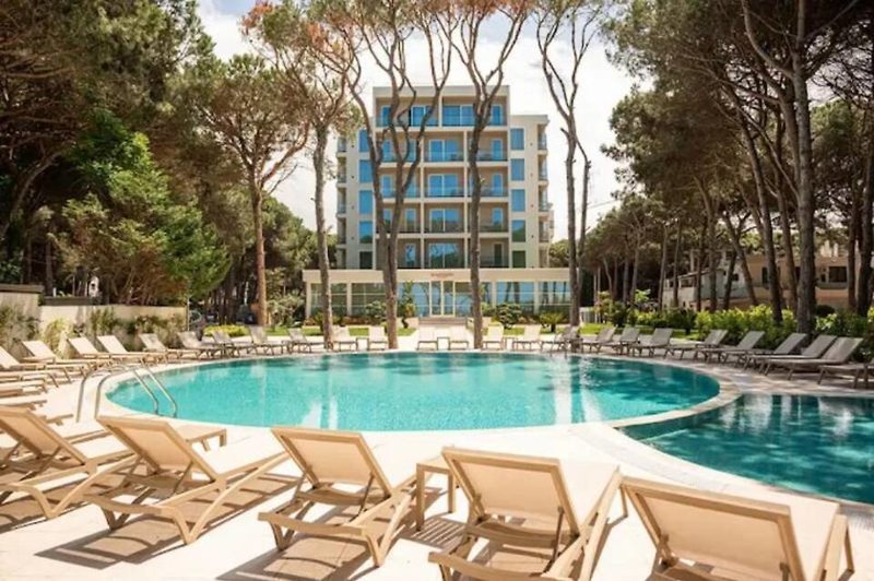 Hotel Skanderbeg