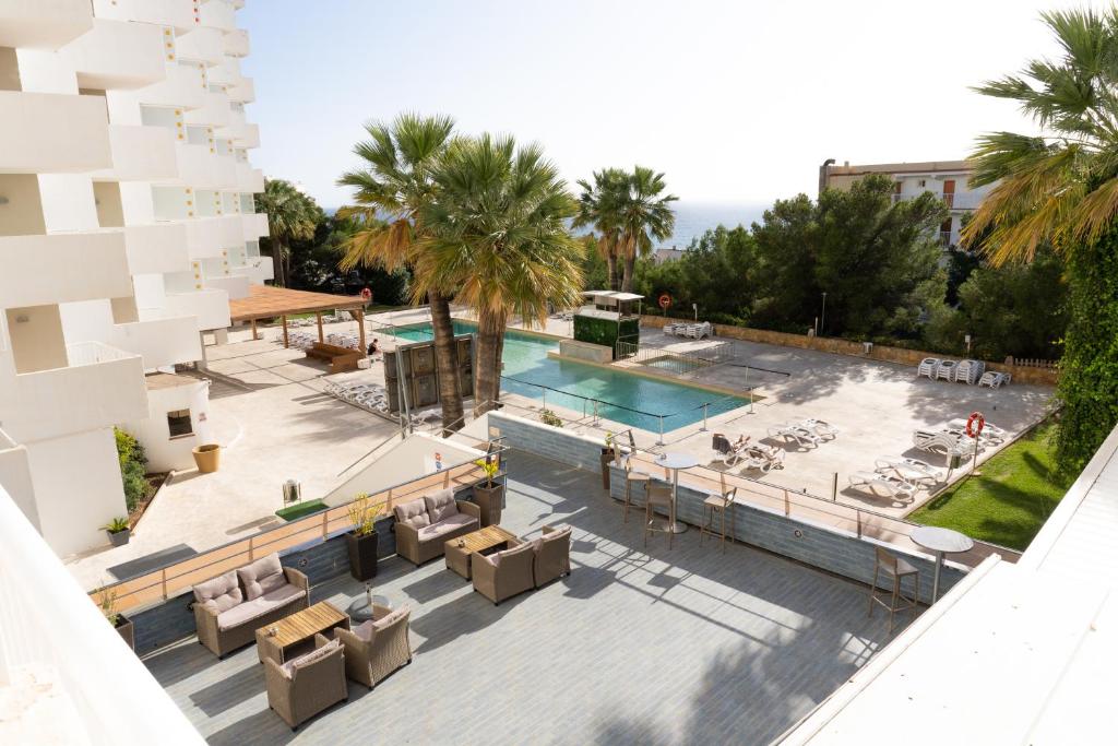 Vistasol Apartments