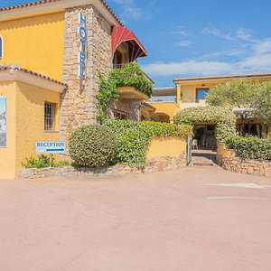 Hotel Hotel Lu Pitrali cazare San Teodoro