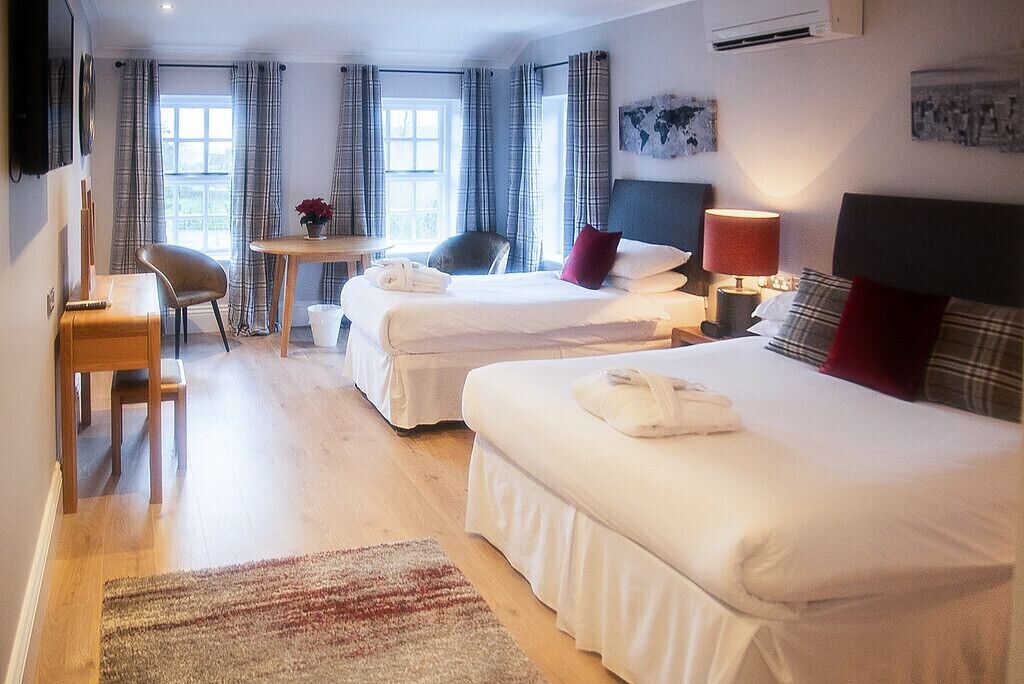 Hotel The Garrandarragh Inn