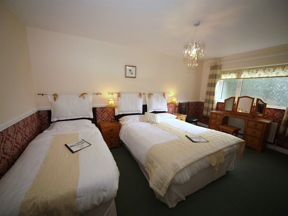 Hotel Launard House