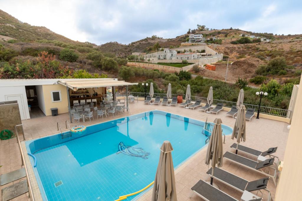 Elpis Studios & Apartments