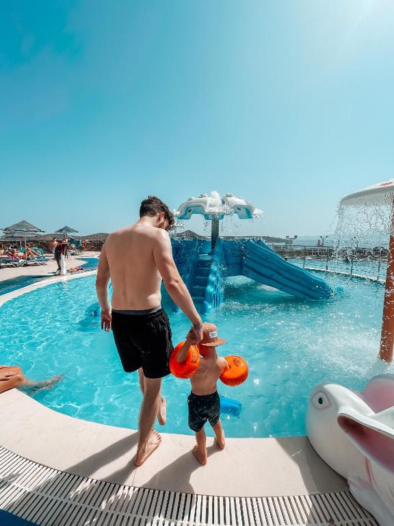 Elounda Residence Resort & Water Park