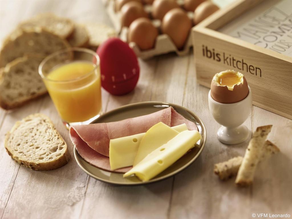 Hotel Ibis Paris Pantin Eglise