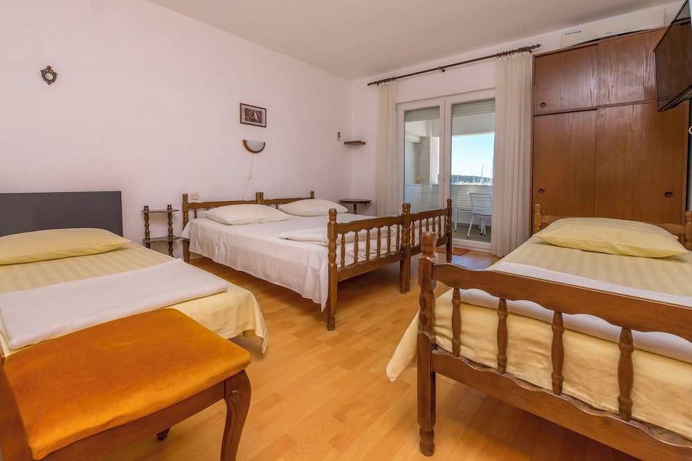 Hotel Apartments Jerkunica