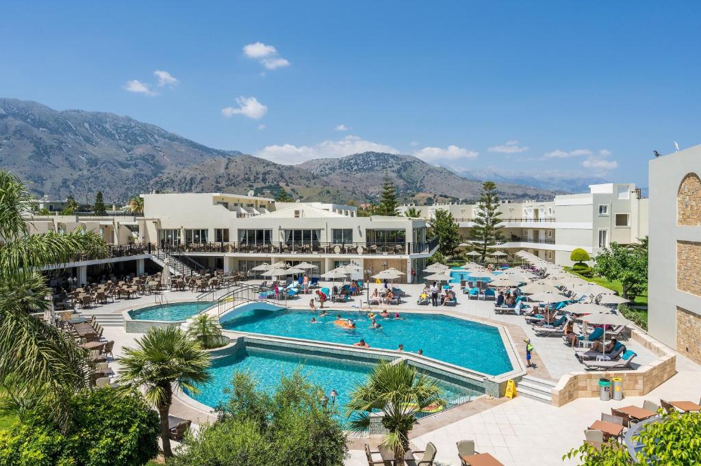 Hotel Vantaris Palace