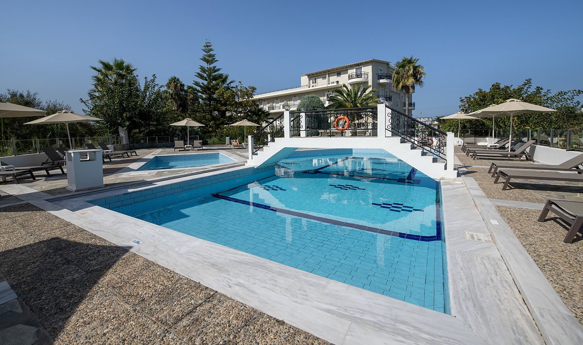 Hotel Vantaris Garden