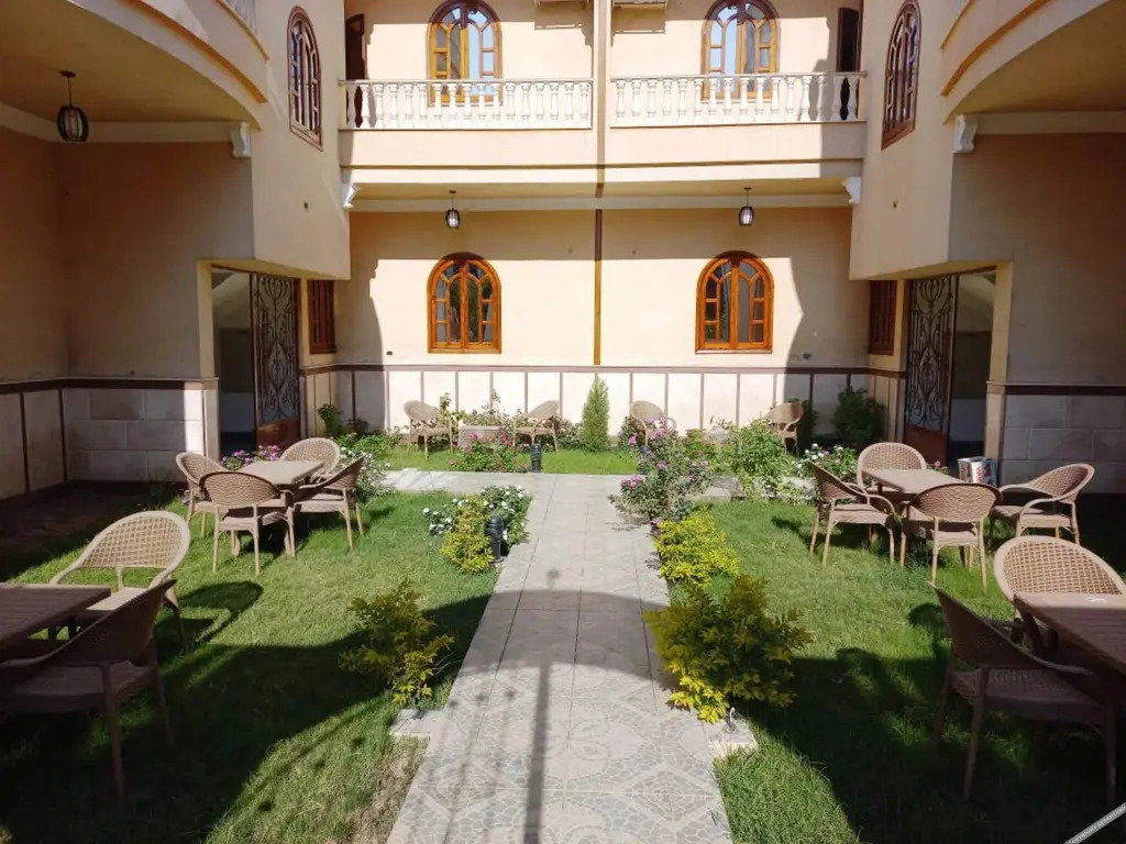 Hotel Mikhaila Guest House