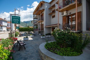 Hotel Domus Inn cazare Perama