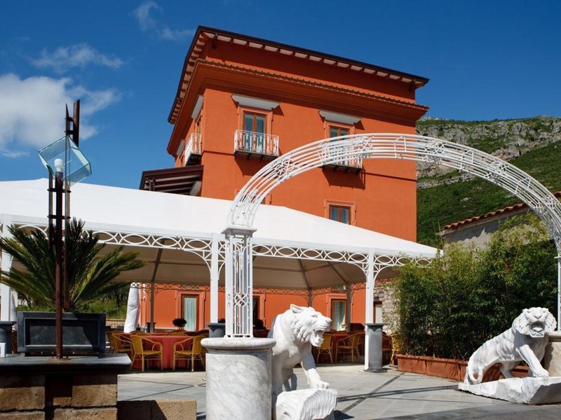 Hotel Antico Casale Russo