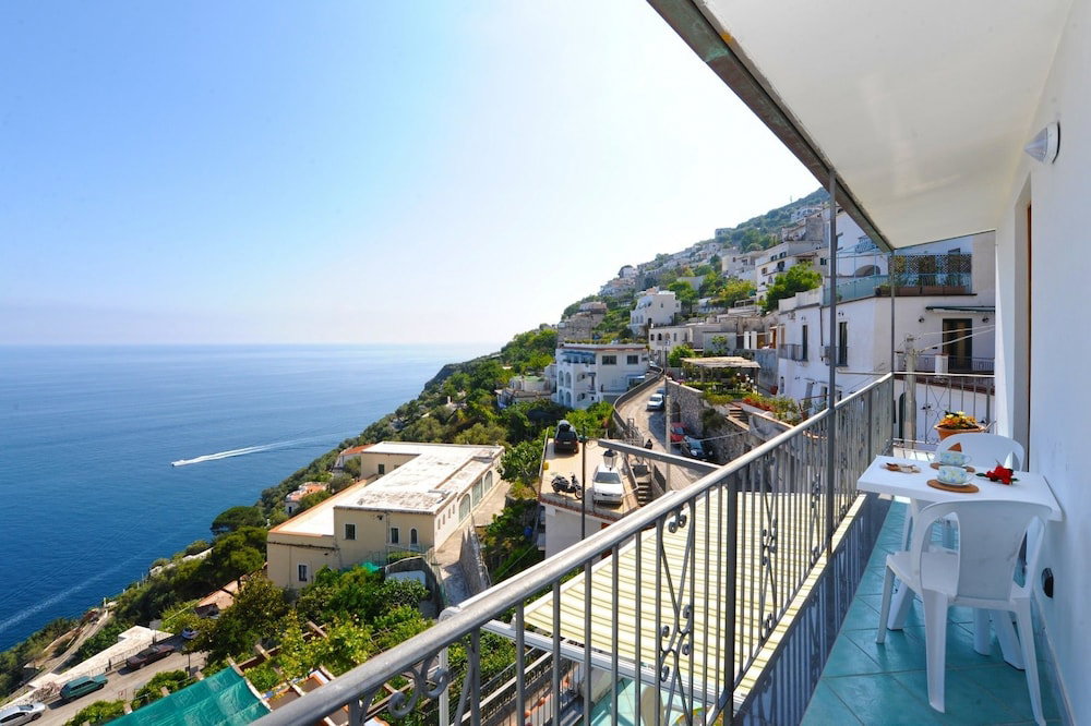 Hotel Moressa Little