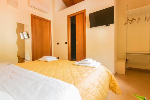 Hotel B&B Sotto Un Tetto