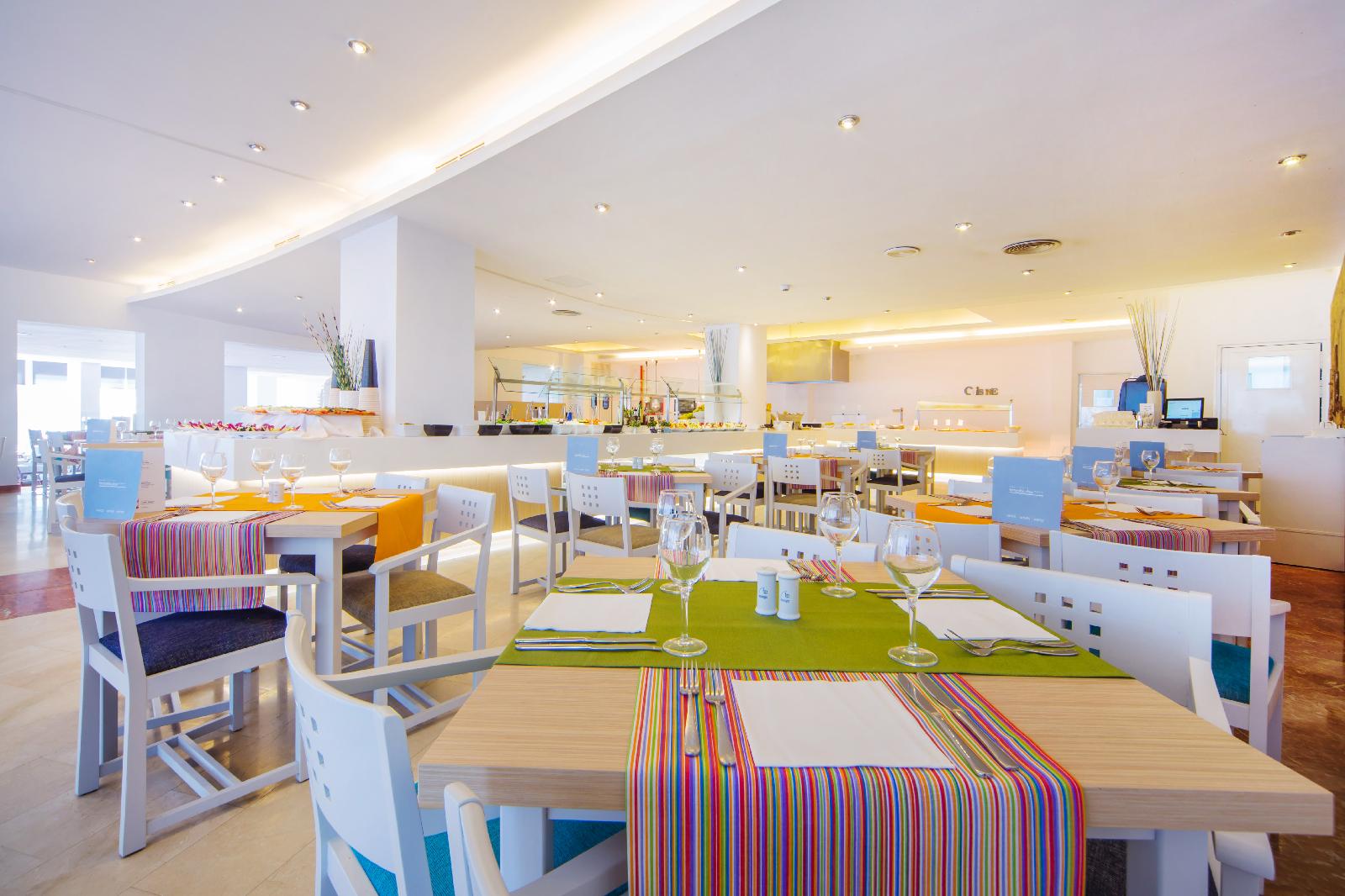 Fontanellas Playa Apart-Hotel