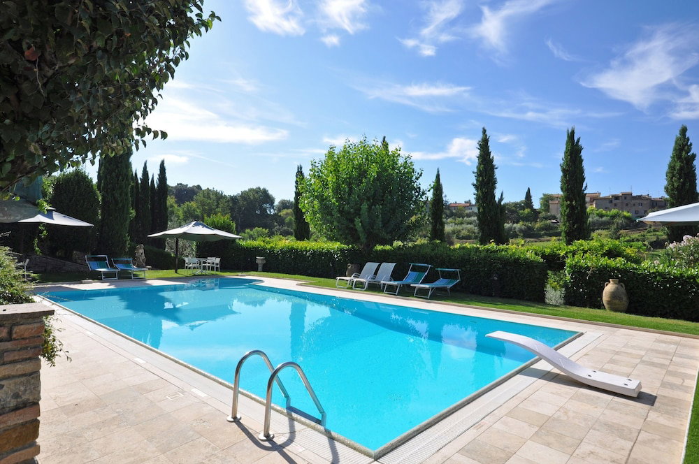 Hotel Poggiluglio