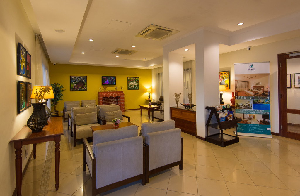 Sea Cliff Court Apartments