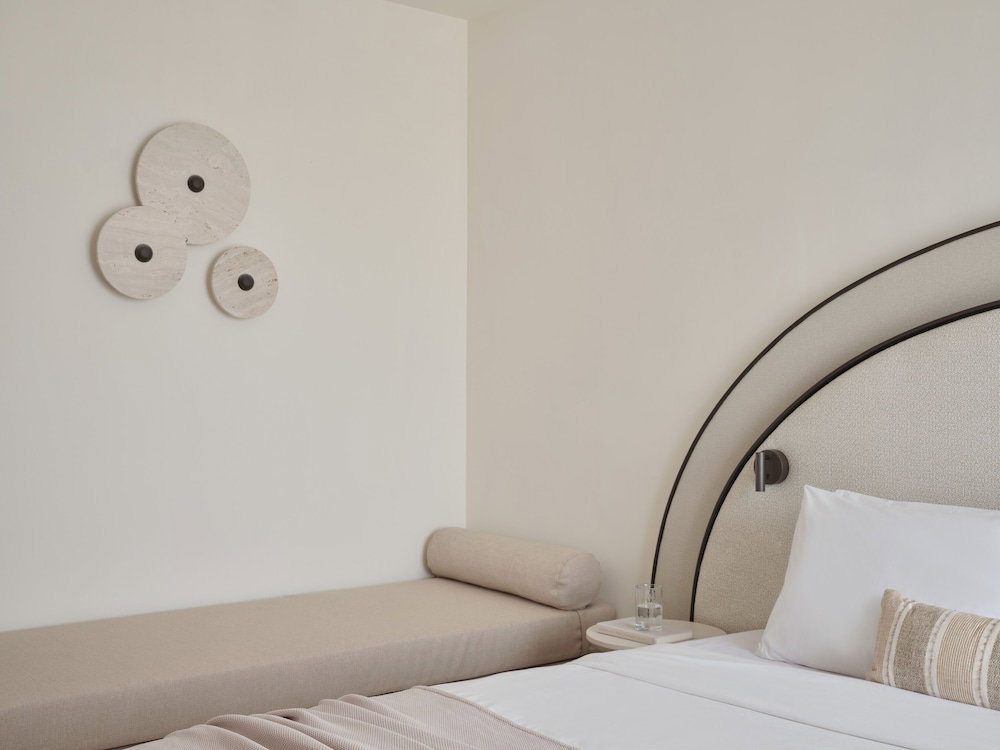 Atlantica Thalassa Hotel