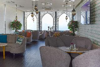 Hotel Saraya Corniche Hotel