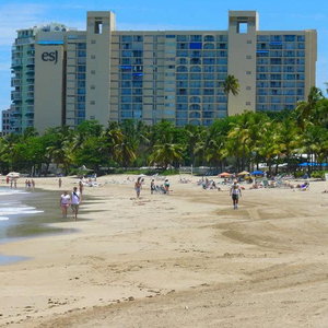 Hotel Borinquen Beach Inn cazare Carolina