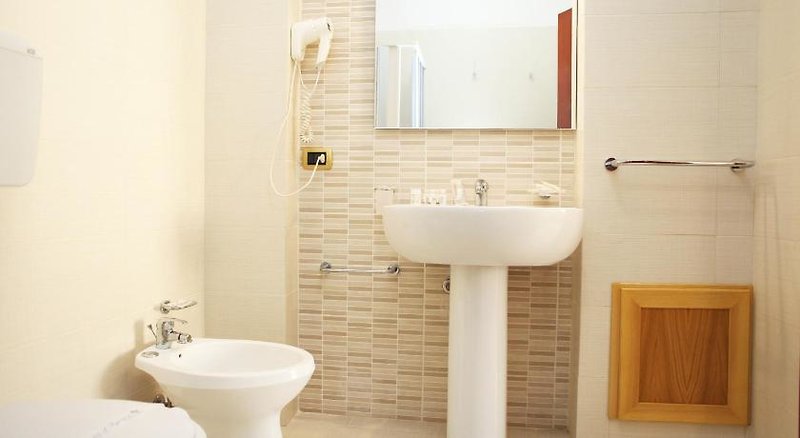 Hotel Albergo Russo