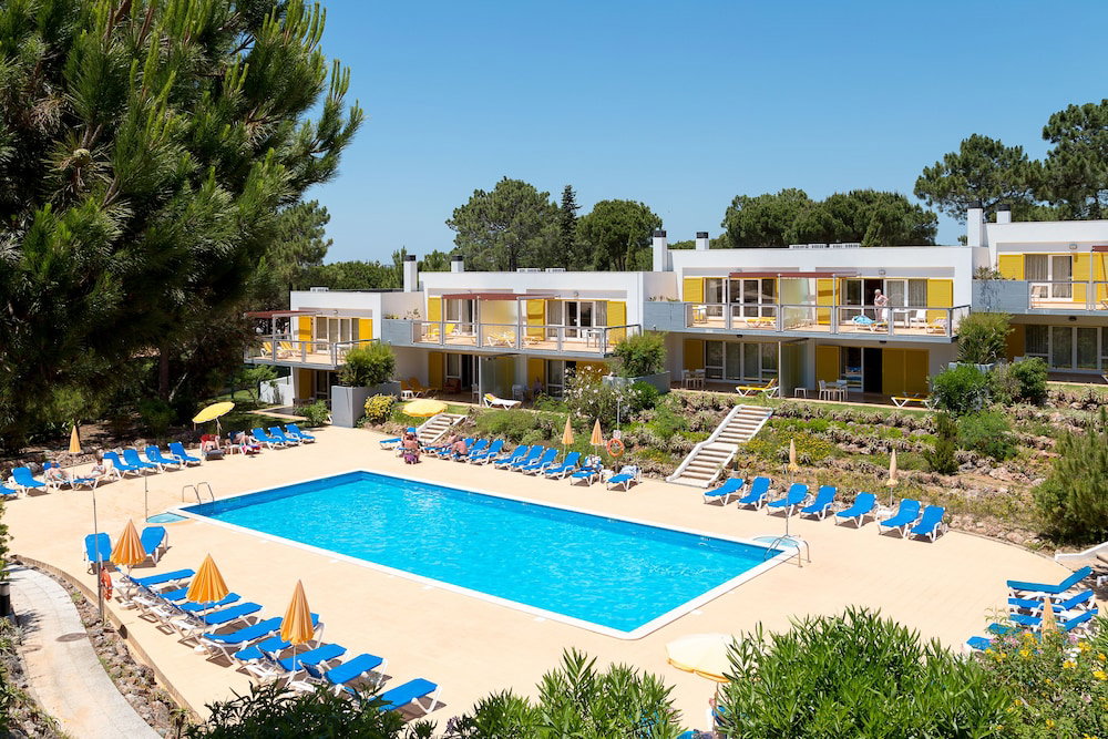 Pinhal Da Marina Apartamentos Turisticos