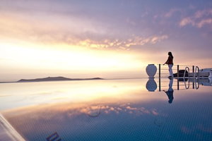 Hotel Homeric Poems cazare Fira