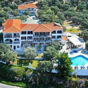 Hotel Villa Natasa cazare Skala Rachoniou