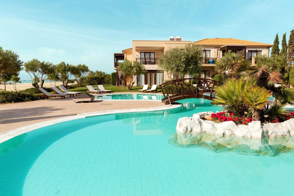Hotel Mediterranean Village