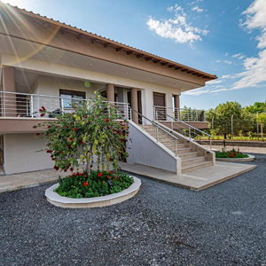 Sejur Villa George by RentalsPro Services vacanta Kryopigi