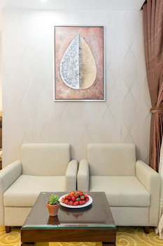 Luxtery Hotel