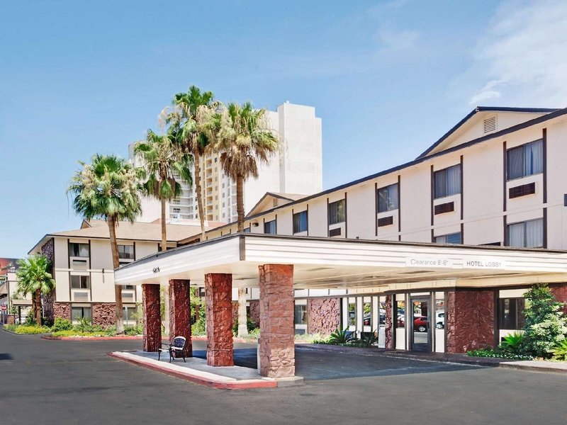 Hotel Ellis Island Casino Hotel & Brewery