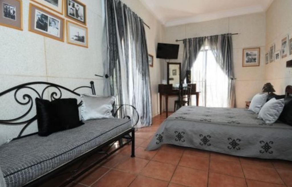 Hotel Hôtel De La Poste