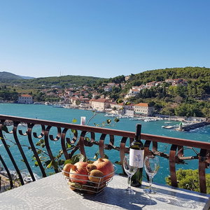 Hotel Apartments And Room Caric cazare Jelsa