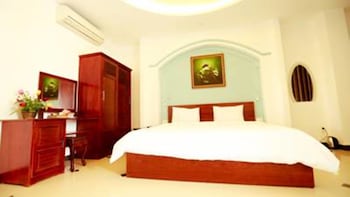 Xuan Hung Hotel