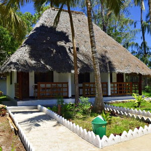 Hotel Aya Beach Resort cazare Zanzibar
