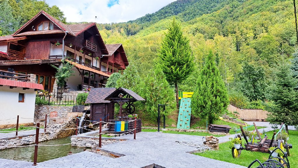 Hotel Hanul Vanatorului Pensiune Turistica