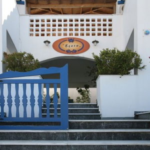 Sejur Erato Appartments vacanta Andros